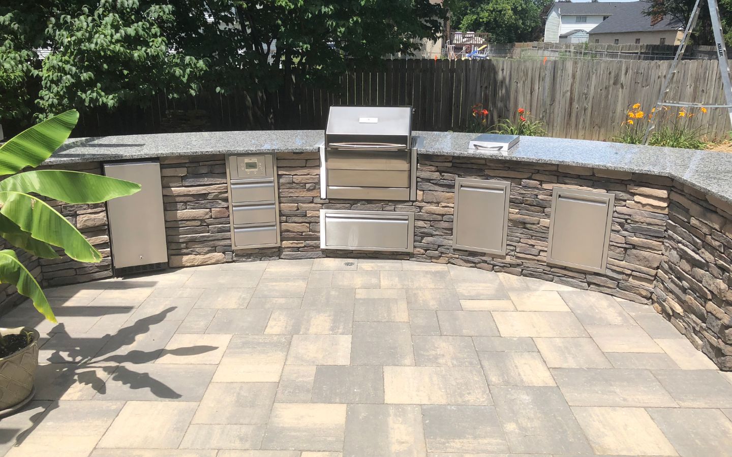 Columbus OH outdoor kitchen designer and builder